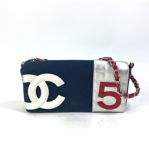 CHANEL Handbags - CHANEL Vintage Blue Shoulder Bag